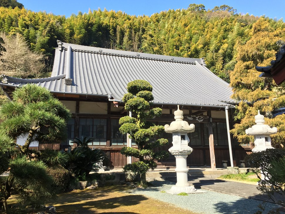 良富院　本堂