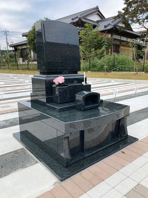 洋型　墓石　ガーデンメモリアル富士　1.44㎡　M-1H